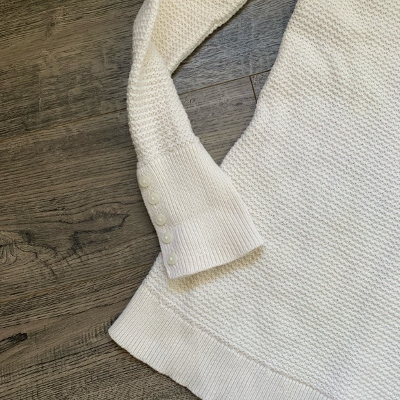 LOFT Cream Scoop Neck Sweater Size M - Picture 2 of 3